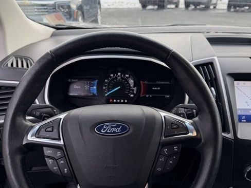 Used 2020 Ford Edge SEL w/ Convenience Package image 10