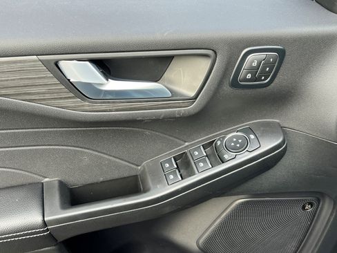 New 2026 Ford Escape Platinum w/ Premium Technology Package image 13