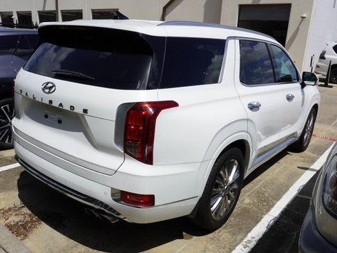 Used 2020 Hyundai Palisade Limited FWD image 5