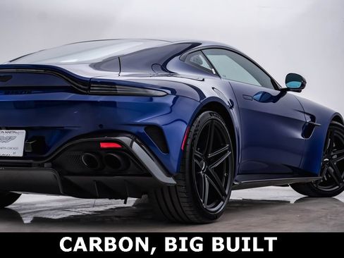 Used 2025 Aston Martin V8 Vantage Coupe image 11