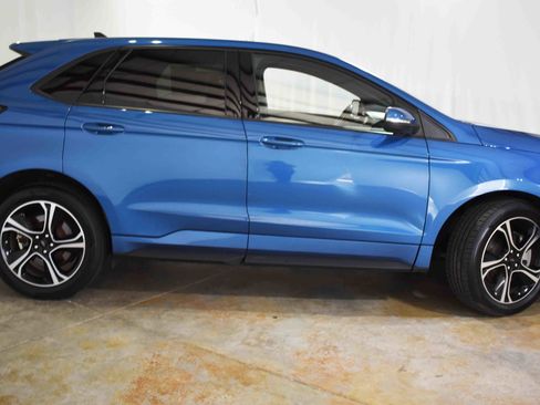 Used 2021 Ford Edge ST w/ Equipment Group 401A image 10