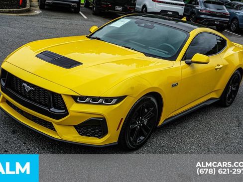Used 2024 Ford Mustang GT RWD image 15