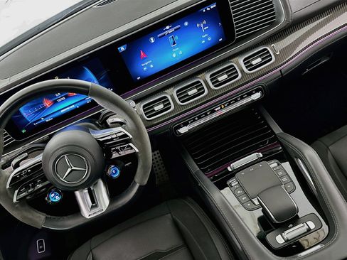 Used 2024 Mercedes-Benz GLE 53 AMG 4MATIC Coupe image 19