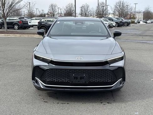 Used 2026 Toyota Crown XLE image 6