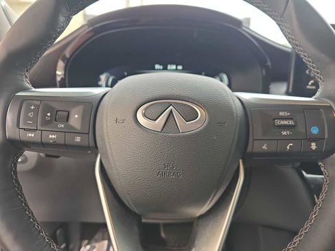 Certified 2025 INFINITI QX60 Sensory image 26