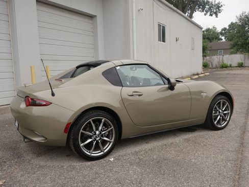 Used 2023 MAZDA MX-5 Miata Grand Touring RWD image 7