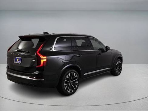 New 2026 Volvo XC90 T8 Ultra w/ Lounge Package AWD/4WD image 7