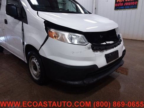 Used 2018 Chevrolet City Express LT image 13