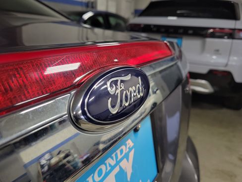 Used 2012 Ford Fusion SEL image 8