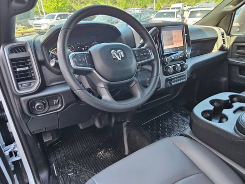 New 2026 RAM 3500 Tradesman AWD/4WD image 9