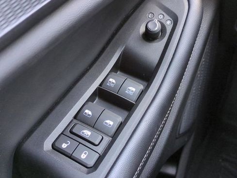 Used 2024 Jeep Grand Cherokee L Altitude AWD/4WD image 23