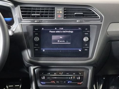 Used 2023 Volkswagen Tiguan SE R-Line FWD image 23