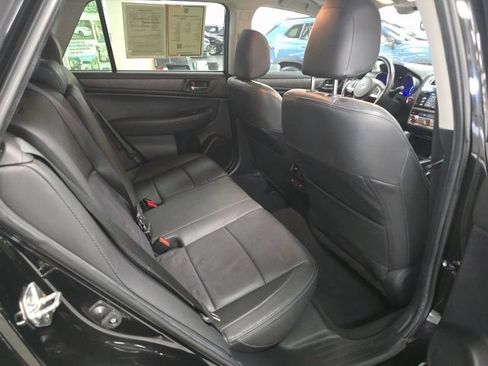 Used 2015 Subaru Outback 2.5i Limited AWD/4WD image 9