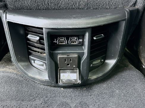 Used 2020 RAM 2500 Laramie image 16