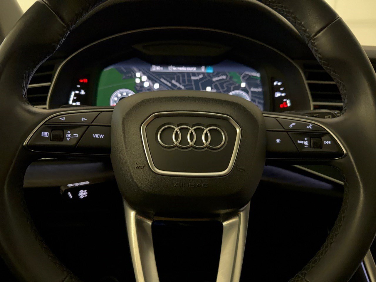 Used 2021 Audi Q7 2.0T Premium w/ Convenience Package AWD/4WD image 10