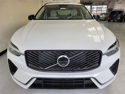 New 2026 Volvo XC60 T8 Ultra w/ Protection Package Premier image 4
