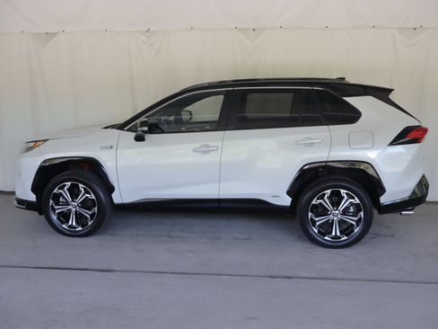 Used 2023 Toyota RAV4 XSE w/ Weather Package AWD/4WD image 26