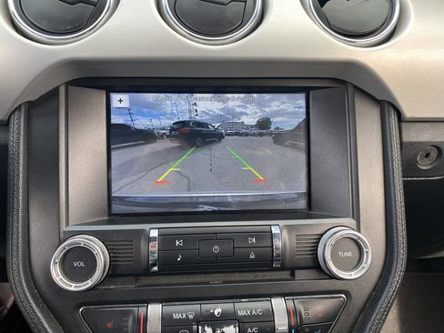 Used 2017 Ford Mustang Premium image 13