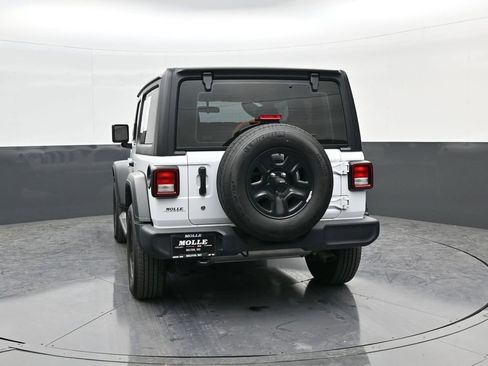 Used 2023 Jeep Wrangler Sport image 6