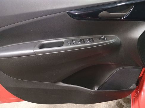 Used 2019 Chevrolet Spark LT image 6