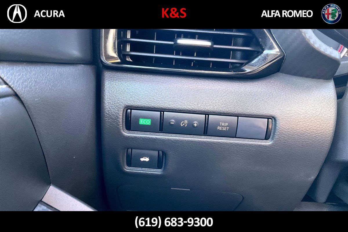 Used 2025 Nissan Sentra SV FWD image 36