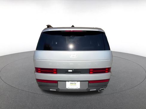 Used 2025 Hyundai Santa Fe SEL image 12