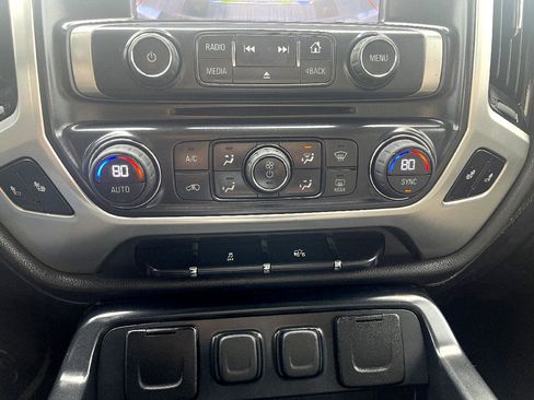 Used 2014 GMC Sierra 1500 SLE w/ SLE Value Package image 21