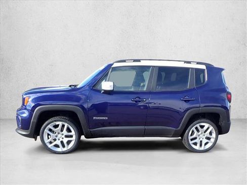 Used 2021 Jeep Renegade Latitude image 2