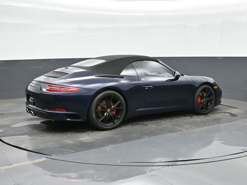 Certified 2017 Porsche 911 Carrera S RWD image 37