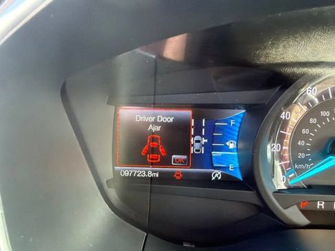 Used 2019 Ford Fusion Titanium FWD image 15