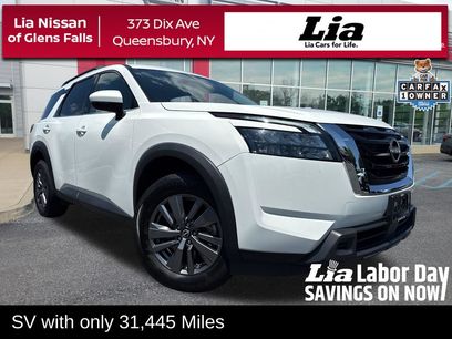 Used 2025 Nissan Pathfinder SV