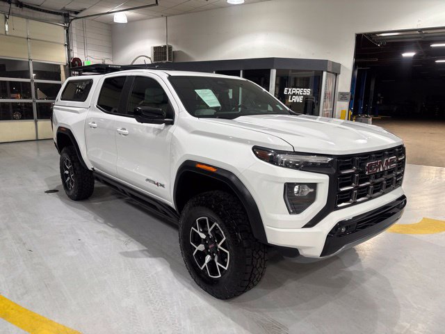 Used 2023 GMC Canyon AT4X AWD/4WD image 4