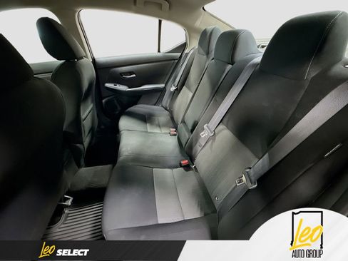 Used 2022 Nissan Sentra SV image 22