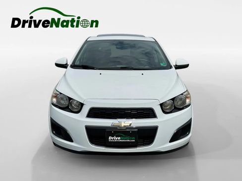 Used 2015 Chevrolet Sonic LT w/ Fun and Sun Package FWD image 2