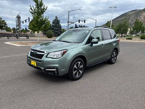 Used 2018 Subaru Forester 2.5i Limited AWD/4WD image 7