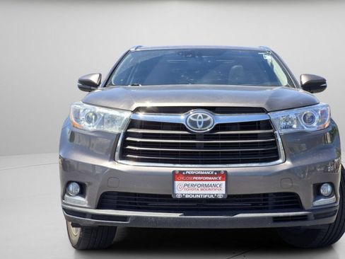 Used 2016 Toyota Highlander Limited Platinum AWD/4WD image 3