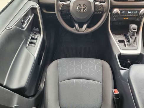 Used 2025 Toyota RAV4 XLE w/ Convenience Package FWD image 11