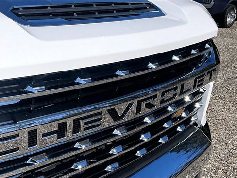 Used 2020 Chevrolet Silverado 2500 LTZ w/ LTZ Plus Package image 28