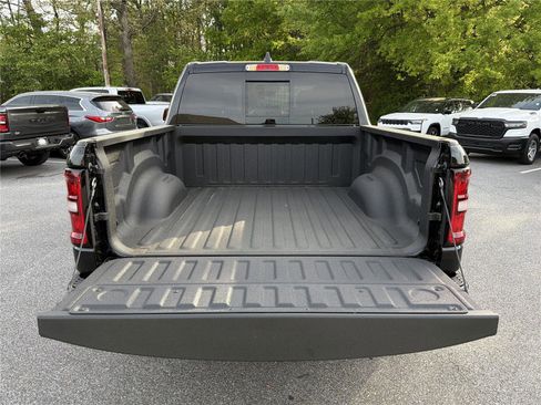 New 2026 RAM 1500 Big Horn AWD/4WD image 14