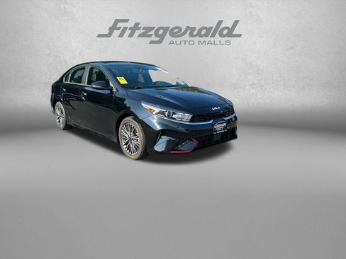 Used 2023 Kia Forte GT-Line w/ GT-Line Premium Package FWD image 1