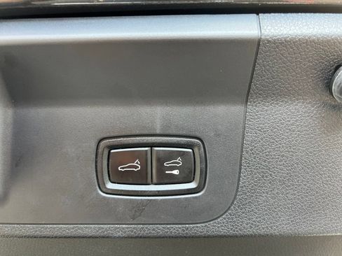 Used 2020 Porsche Panamera 4 Executive AWD/4WD image 23
