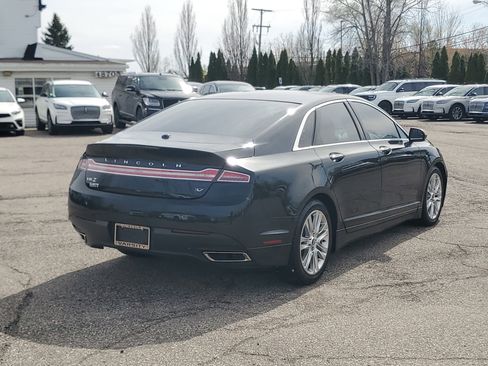 Used 2013 Lincoln MKZ FWD image 6