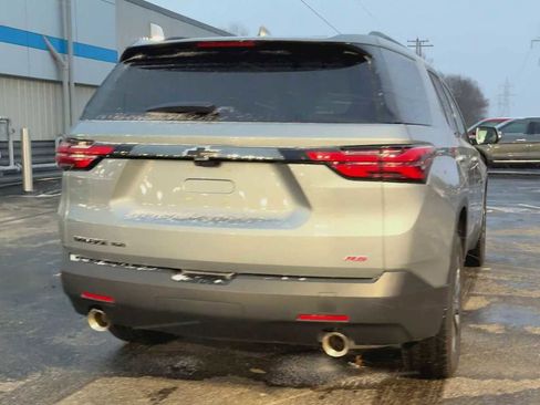 Certified 2023 Chevrolet Traverse RS image 3