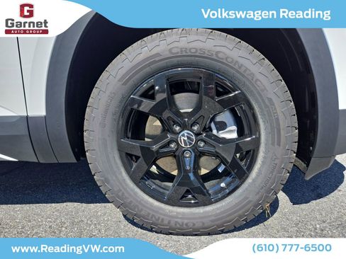 New 2026 Volkswagen Atlas Peak Edition AWD/4WD image 9