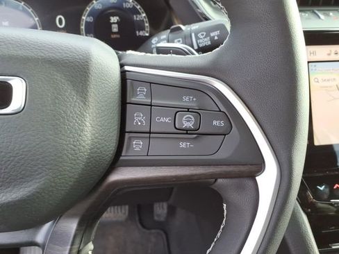 New 2026 Jeep Grand Cherokee Altitude AWD/4WD image 20