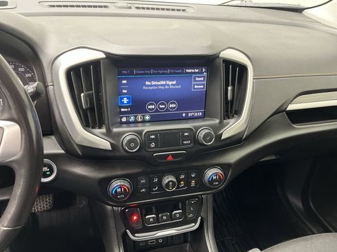 Used 2020 GMC Terrain SLT w/ Preferred Package image 17