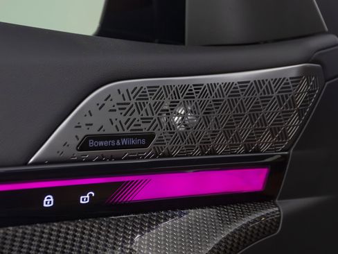 Used 2025 BMW M5 Touring w/ M Driver's Package image 12