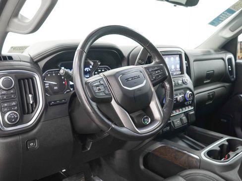 Used 2019 GMC Sierra 1500 Denali w/ Denali Ultimate Package AWD/4WD image 26