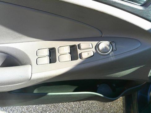 Used 2013 Hyundai Sonata GLS w/ Popular Equipment Pkg image 8