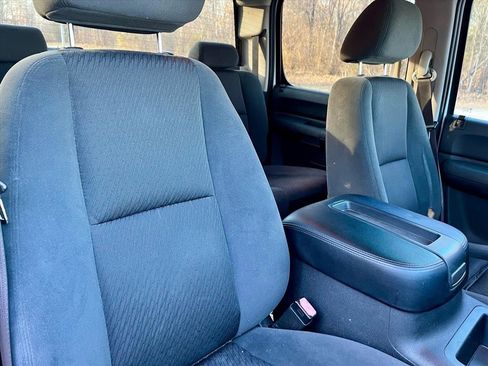 Used 2008 Chevrolet Silverado 2500 LT w/ 2LT Convenience Package image 13